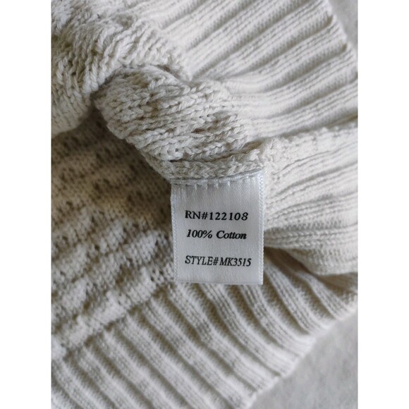 Women's Crochet Cherry Knit Cardigan Crop Cream Full Button Sz M VGC Adorable! - Picture 8 of 9